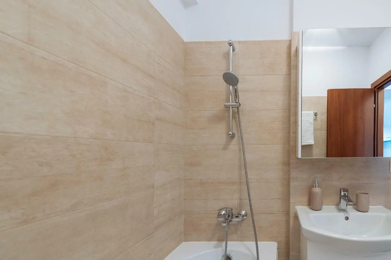 Sunny Muncii Apartment Bucharest
