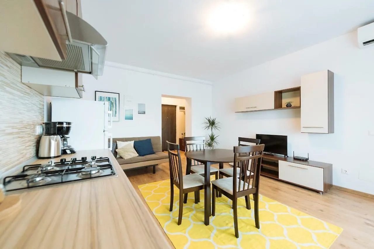 Sunny Muncii Apartment Bucharest
