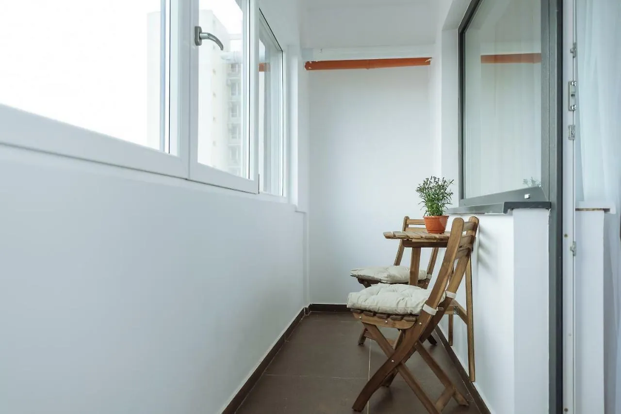 Sunny Muncii Apartment Bucharest